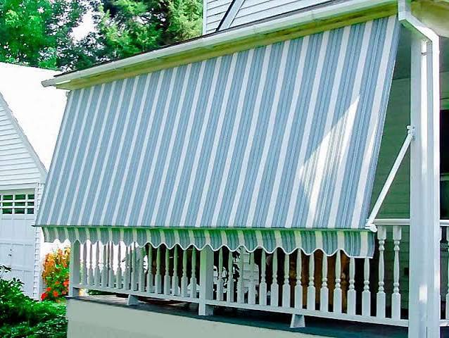 Cận cảnh khung ray và bạt xếp lượn sóng của mái xếp di động Lộc Phát