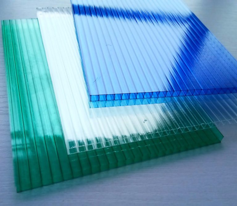 Mái poly rỗng ruột Solite