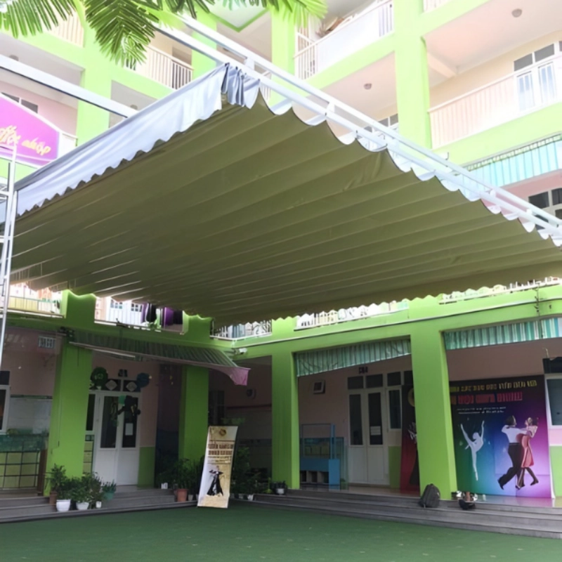 Mái xếp cho trường học / sân chơi